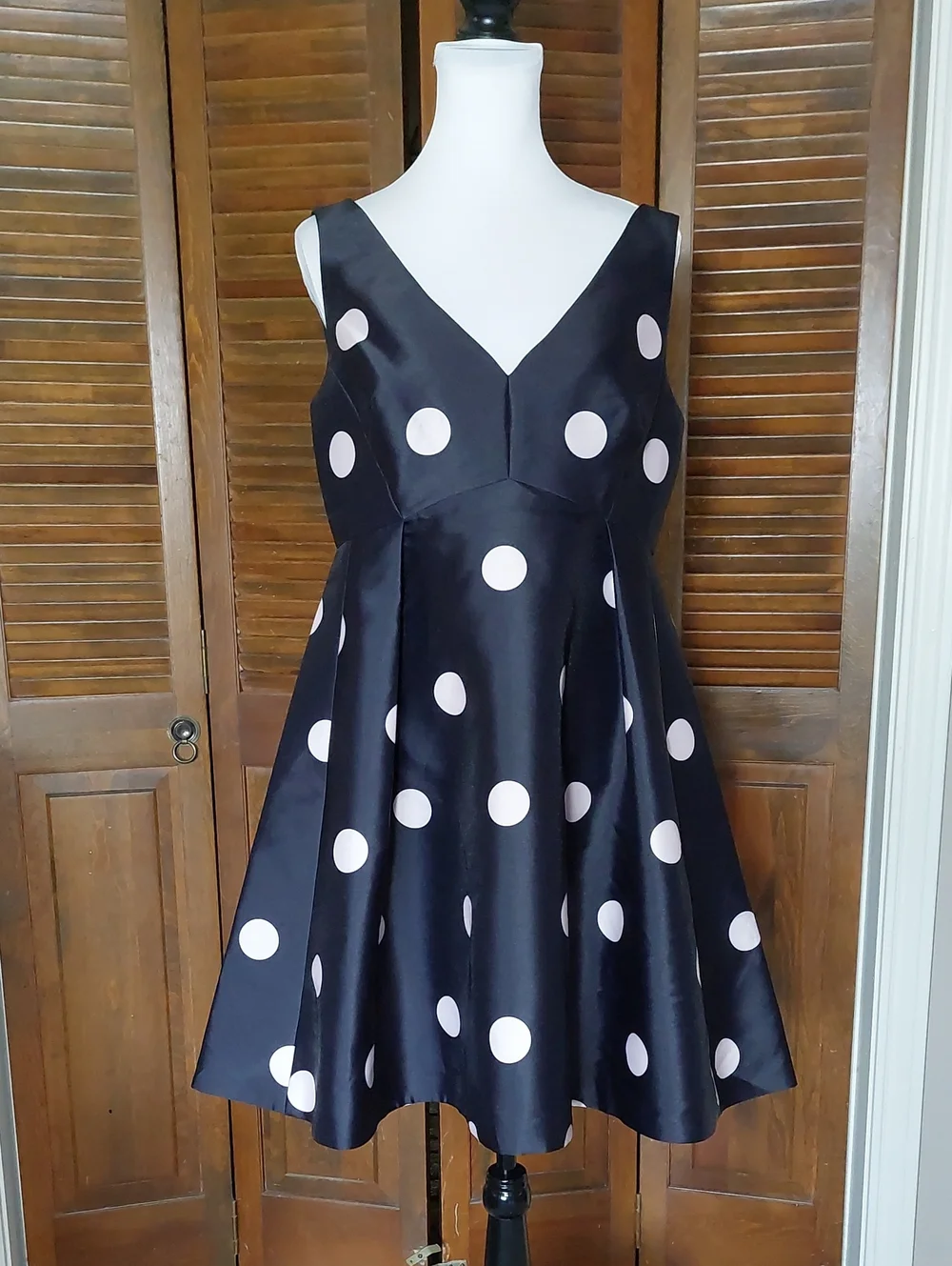 Kate Spade Spotlight V-neck Blue Navy and Pink Polka Dot Mini Dress Sz 12